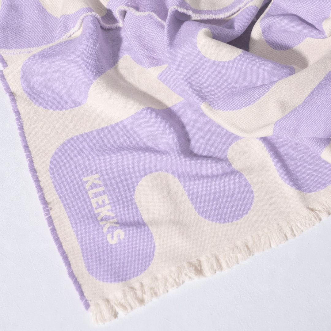 #Farbe_lila