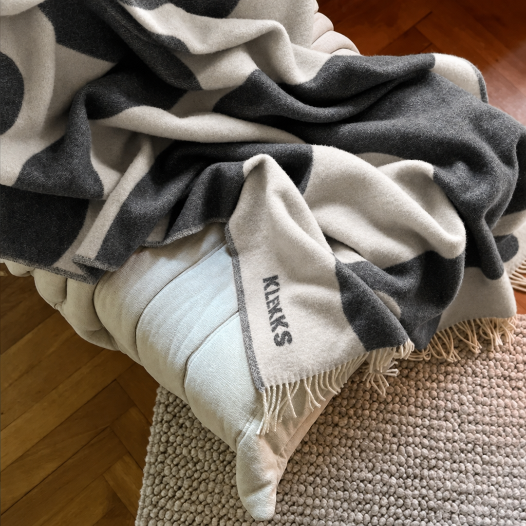 Klekks No. 8 - Wool Blanket