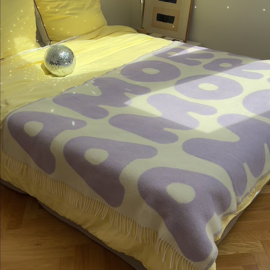 #Farbe_lila